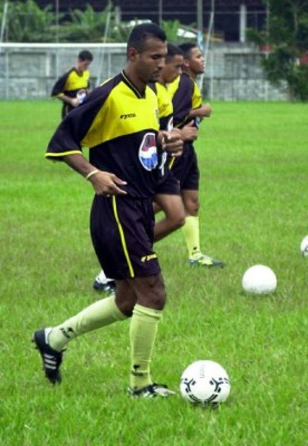 La actualidad del Real España campeón en el 2003 ante Olimpia