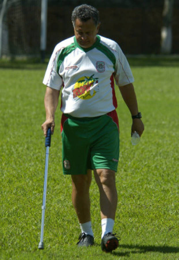 Juan de Dios Castillo, y su carrera en Honduras.
