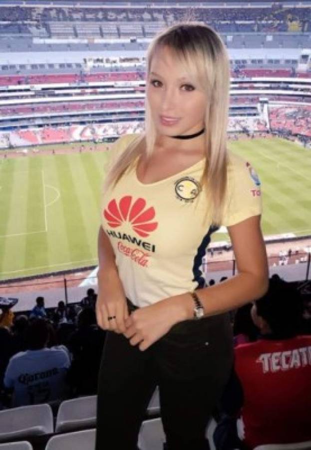 Daniella Chávez: La sexy conductora chilena apasionada del América