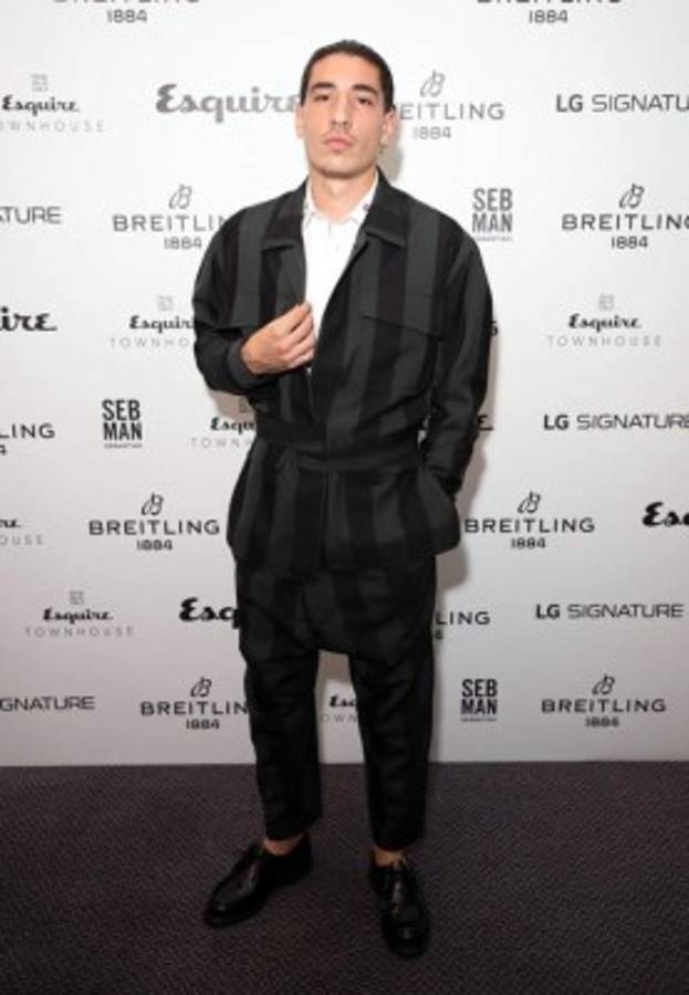 Héctor Bellerín, el futbolista con las modas más extrañas y feas de la actualidad  