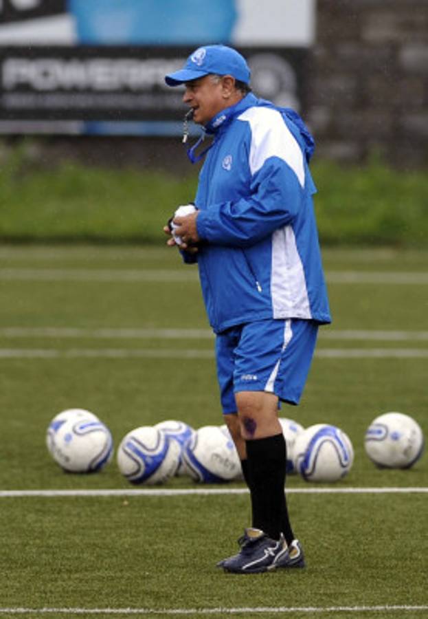 Juan de Dios Castillo, y su carrera en Honduras.