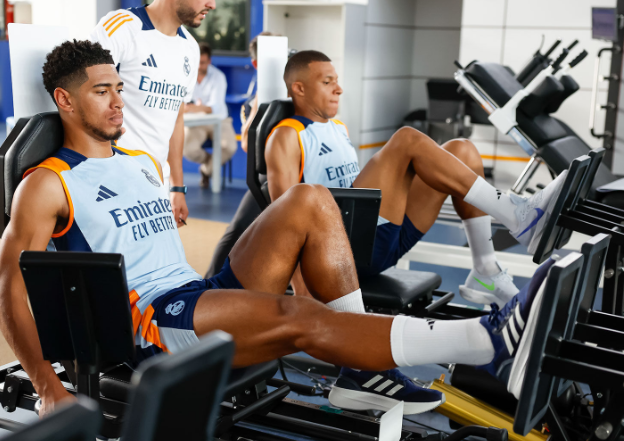 Mbappé ya está con el Real Madrid: así fue su primer entrenamiento y Ancelotti recupera todas sus armas