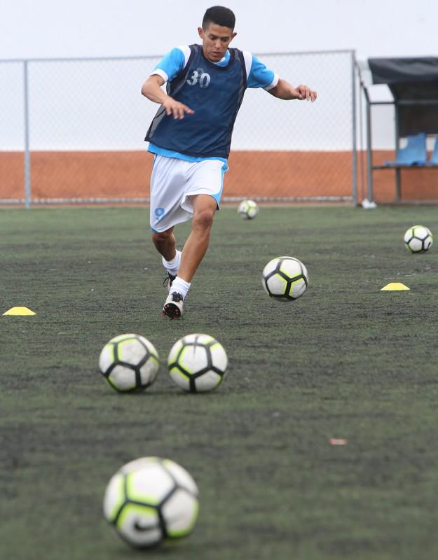 Vinieron de abajo: Futbolistas que tuvieron que hacer carrera en Liga de Ascenso para destacar en Primera División
