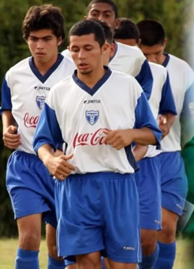 Se retiró en silencio, representa a club europeo y casi ficha por histórico de Italia: Así es la vida de Alfredo Mejía