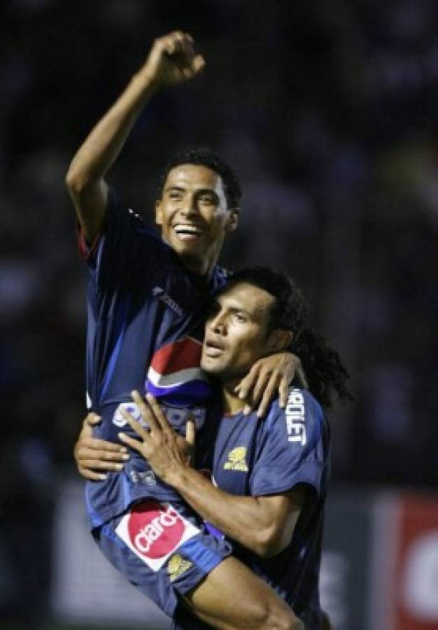 El 11 que paró 'Primi' Maradiaga con Motagua ante Saprissa en final de Copa Uncaf 2007