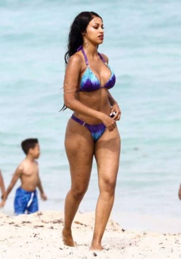 Directo al corazón: El gran amor de Balotelli sale embarazada de otro futbolista