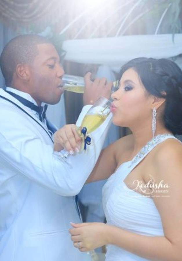 Las imágenes de la boda del portero Luis 'Buba' López