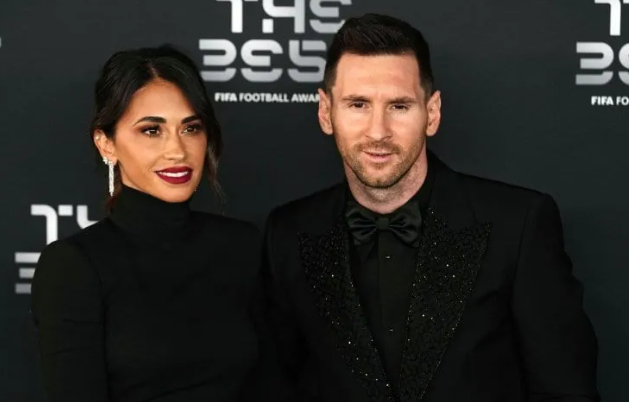 Llegaron armados, 14 balazos y una nota para Messi: “Te estamos esperando; Javkin es narco y no te va a cuidar”