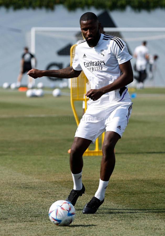 Real Madrid arranca pretemporada con todas sus estrellas antes de viajar a Estados Unidos: así recibieron a Rüdiger y la facha de Modric
