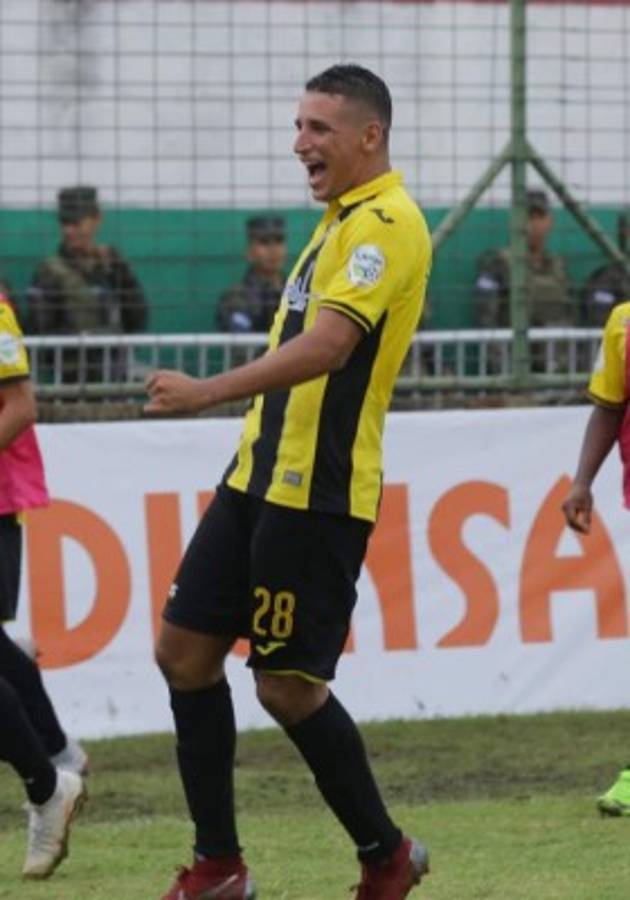 MERCADO: Real España busca central, Olimpia y Henry Figueroa son noticia