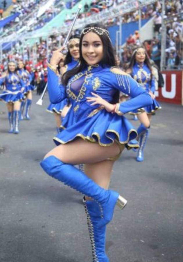¡Preciosas! Las 15 palillonas más bellas de los desfiles patrios en Honduras