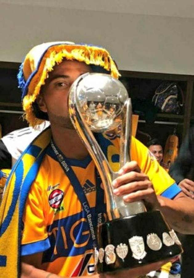Celebración de Tigres tras ser campeón de la Liga Mx