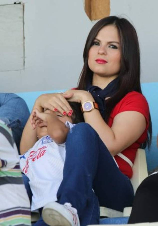 Ellas son las bellas de la jornada, Isabel Zambrano y Ariana Herchi robaron suspiros