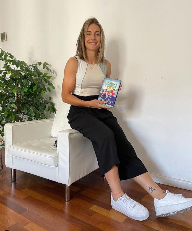 ¡Qué belleza! Alexia Putellas, la linda jugadora del Barcelona femenino que ganó el Balón de Oro