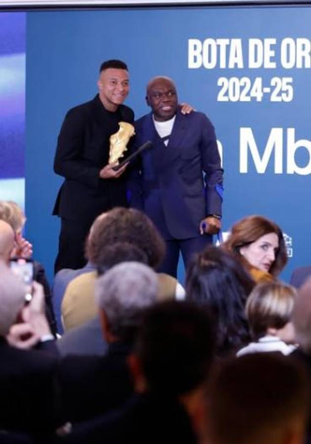 Mbappé recibió la Bota de Oro: lo que dijo tras ganar el premio, quiénes lo acompañaron y el mensaje de Sergio Ramos