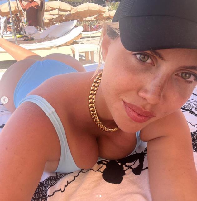 Wanda Nara responde a las fuertes críticas a su cuerpo sin filtro durante sus vacaciones en Ibiza: “Sí, tengo celulitis”