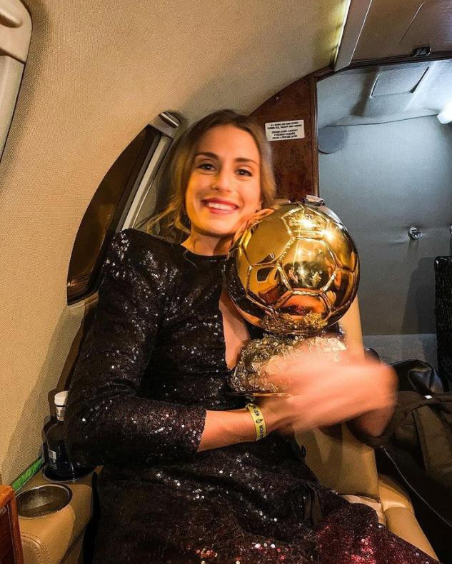 ¡Qué belleza! Alexia Putellas, la linda jugadora del Barcelona femenino que ganó el Balón de Oro