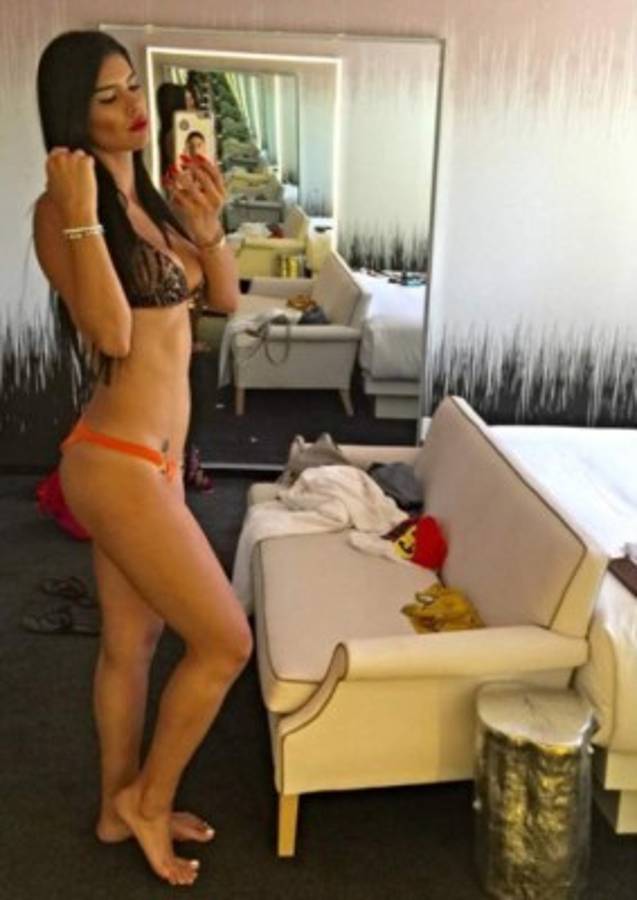 El futbolista Alan Pulido sería novio de Paola Salcedo, exnovia de Ronaldinho