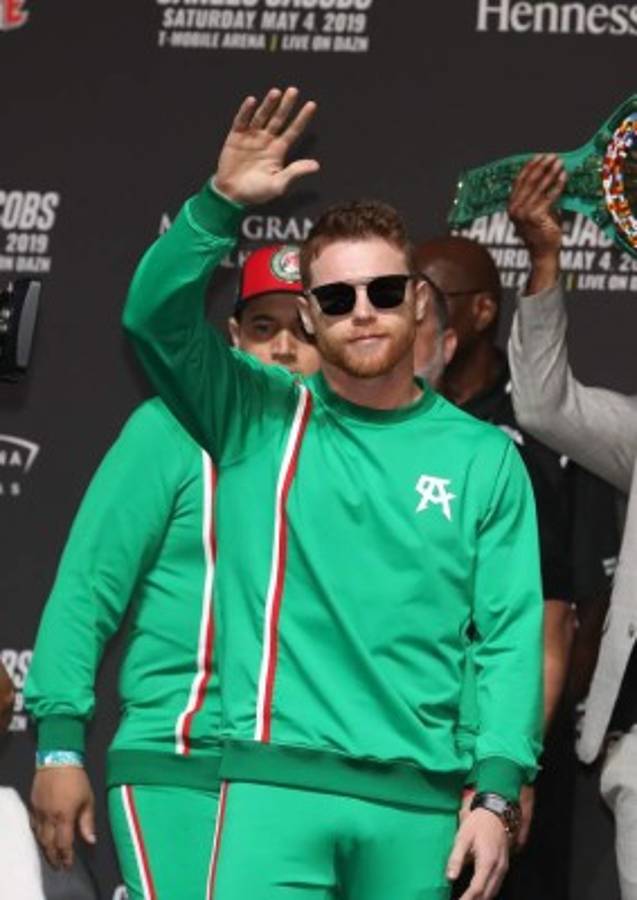 Pleito: Canelo y Jacobs calientan su pelea en el pesaje