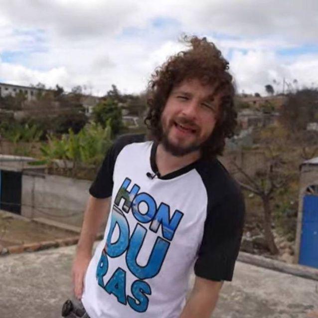 Luisito Comunica regresó a Honduras: aclara el motivo de su segunda visita y su rutina será diferente