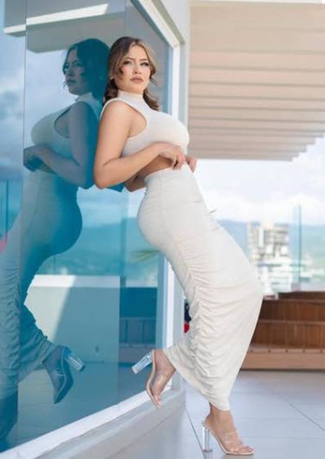 La picante revelación de Alejandra Rubio: Es el futbolista más guapo de Honduras, un chocolate reconocido