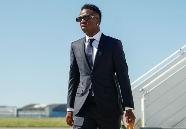 Mbappé desata la locura: así fue la llegada del Real Madrid a Varsovia para disputar el primer título de la temporada