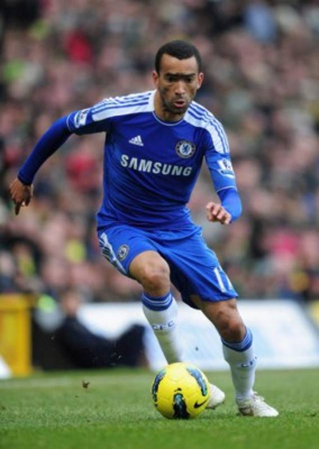 Jugador de hockey, un ''traidor'' y otro sin equipo: la actualidad del Chelsea campeón de la Champions en 2012