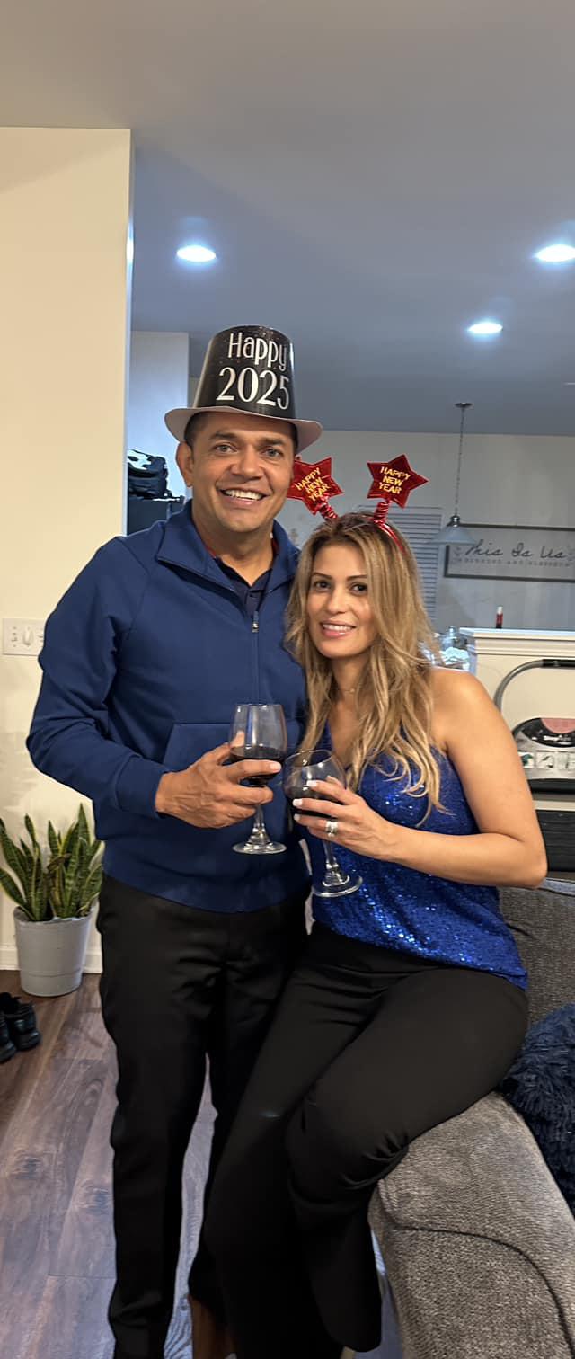 ¿Qué pasó con Amado Guevara? Tiene un trabajo consolidado fuera de Honduras, así es la vida del Lobo