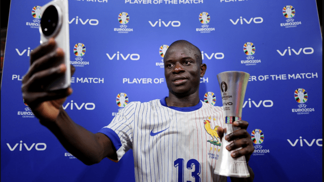 Guardiola pierde a su ‘Mago’ y revelan el primer fichaje del Barcelona; Real Madrid pone en venta a una de sus figuras