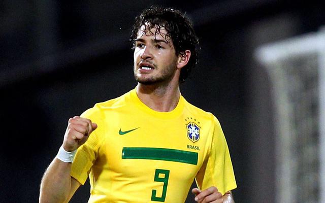 La vida loca de Pato, el brasileño que pudo ser el mejor “9” del mundo: Vivió en el hotel del sexo y le apareció un tumor