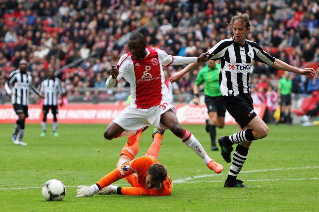 Tiene al mundo en shock: los escalofriantes detalles de la muerte de futbolista tras ser apuñalado por su familia; terminó con una pierna amputada