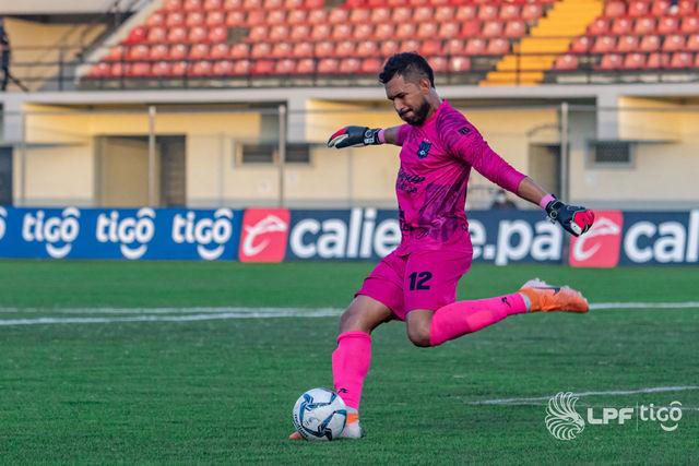 FICHAJES: Hondureño a la MLS y otro al Alajuelense, Olimpia con nueva alta y Marathón le quita delantero a Real España