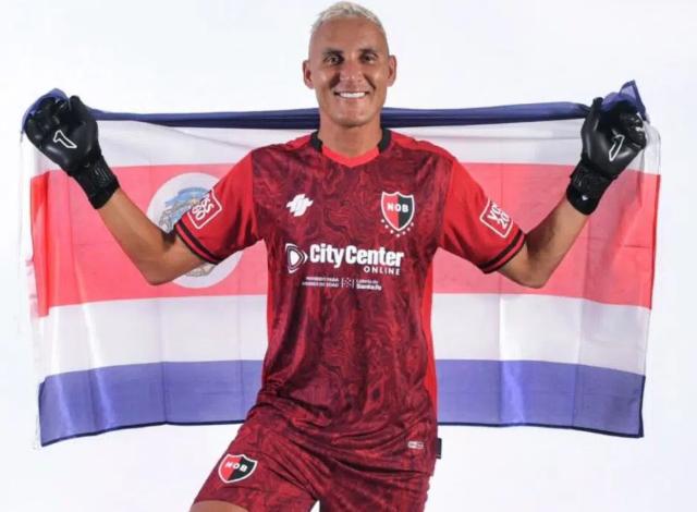 ¡Se cayó todo! Keylor Navas no jugará en México: Pumas se olvida del tico por la cantidad que pide Newell's