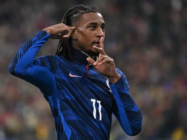 Los 15 jugadores más caros del mundo: Mbappé pierde puestos y el declive de Vinicius