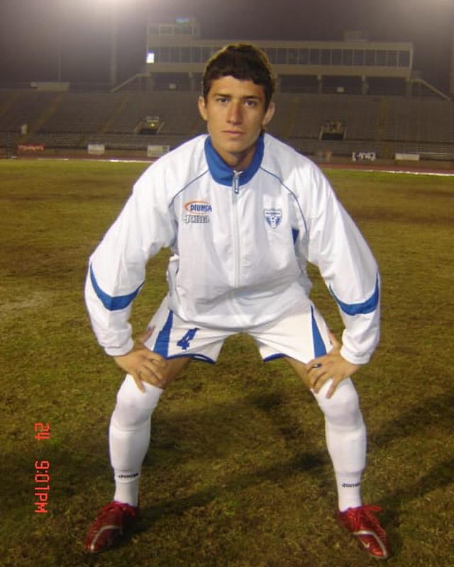 Así es la vida de Esdras Padilla, exjugador de Motagua, lejos de Honduras ¿Por qué se retiró de forma inesperada?