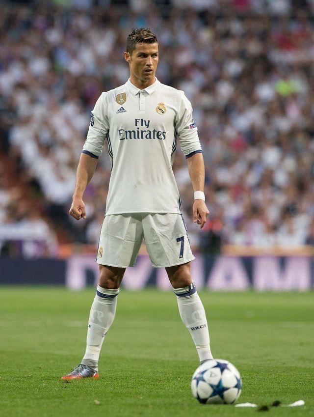 El tremendo salario que pide Vinicius al Real Madrid para no irse a Arabia; lo mismo de Cristiano Ronaldo