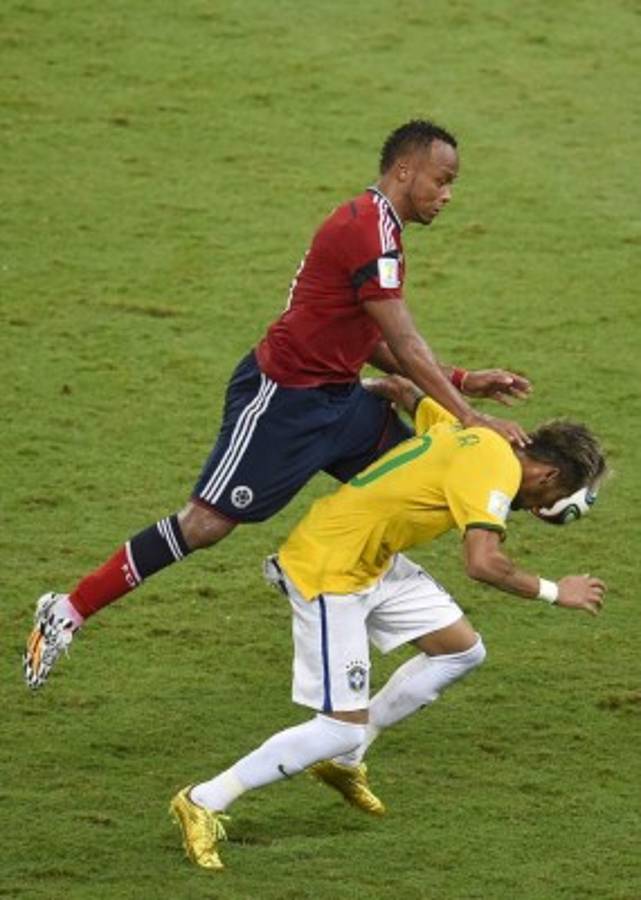 Brasil avanza a semifinales pidiendo la hora ante Colombia