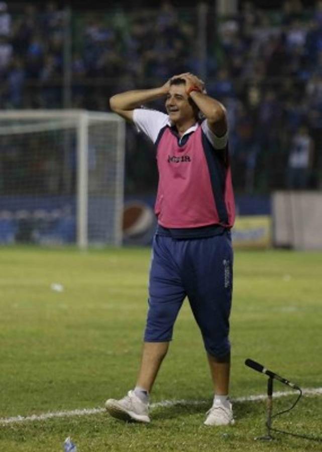 Héctor Vargas, el técnico más ganador de trofeos en la historia del fútbol de Honduras