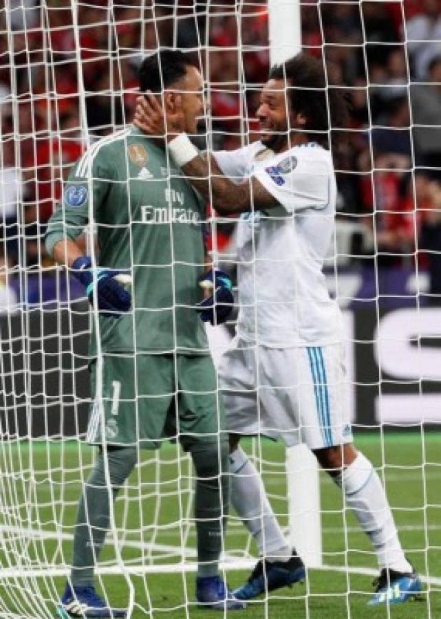 NO SE VIO EN TV: La euforia de Cristiano en Kiev, el drama de Karius y el anillo de Ramos