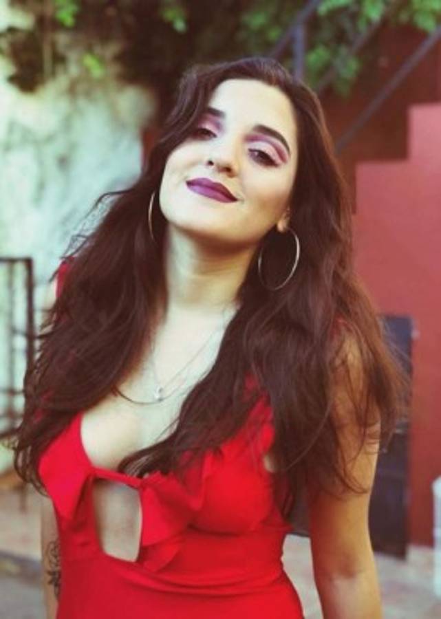 Ella es Jana Maradona, la bella hija de Diego Armando que muy pocos conocen