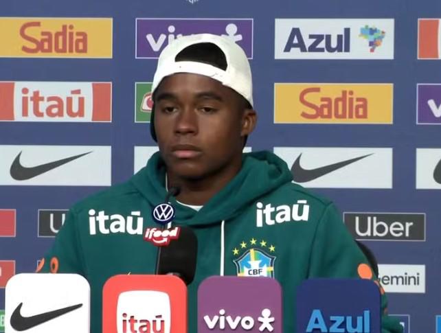 Endrick estuvo en la conferencia de prensa de la selección brasileña en Basking Ridge.