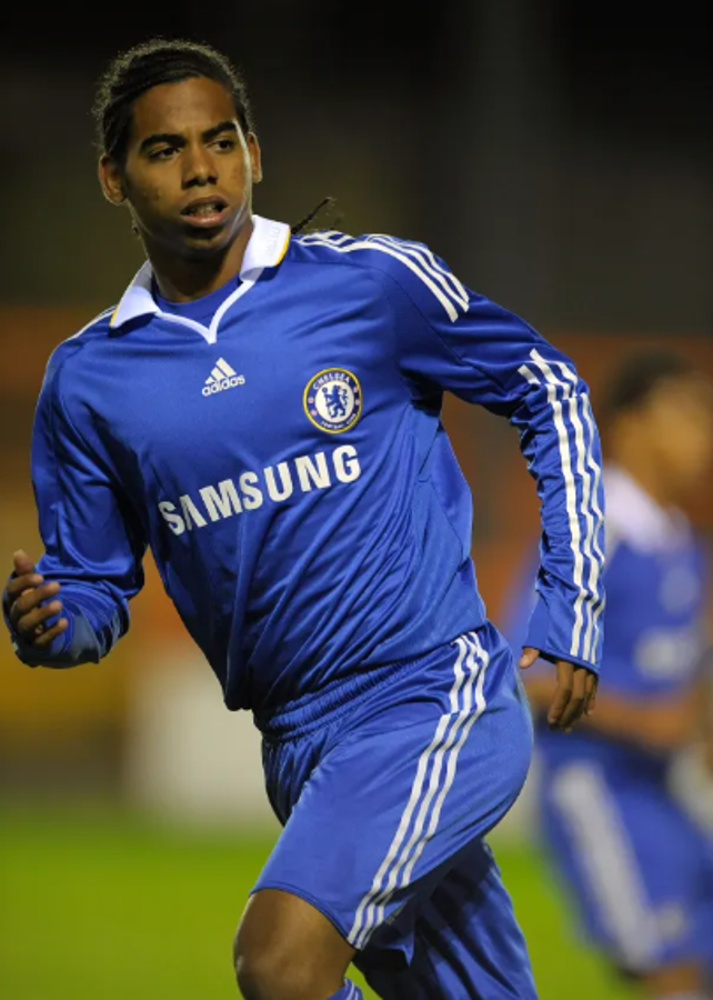 Fue “mejor” que Cristiano Ronaldo, estuvo preso y sorprende con su nueva vida: debutó en el cine para adultos