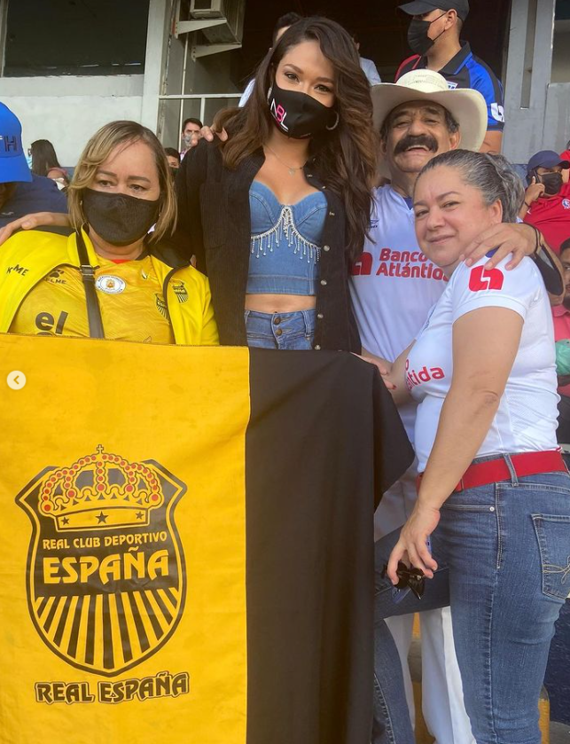 Sirey Morán, ganadora de ‘Nuestra Belleza Latina’, derrochó belleza y humildad en la final Olimpia-Real España