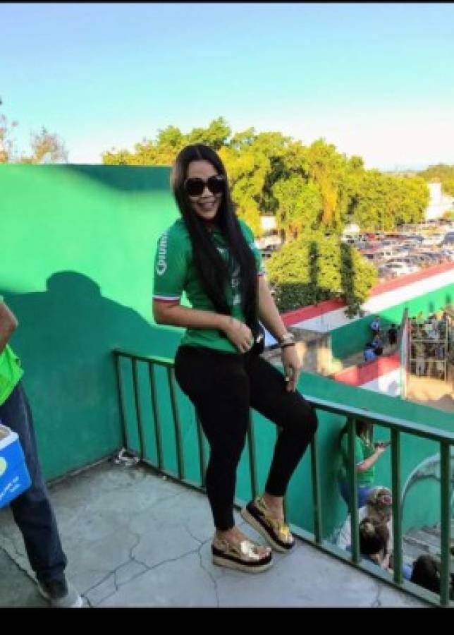 Ella es Andrea Ortiz, la bella sampedrana aficionada del Marathón