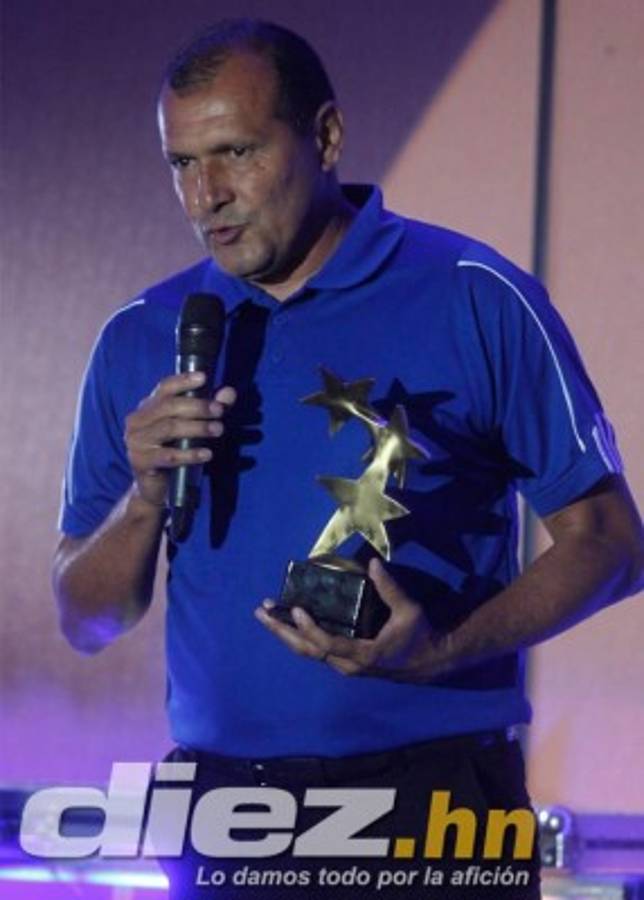 Liga Nacional de Honduras premia a los mejores de 2013-14