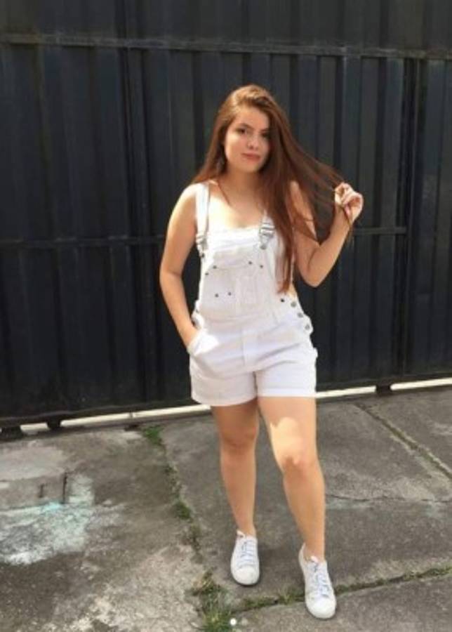 Conoce a Iving Bruni, la hermosa pelirroja que se robó el corazón de Denil Maldonado