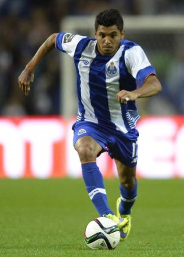 TOP: Los 10 traspasos más caros de futbolistas mexicanos en la historia