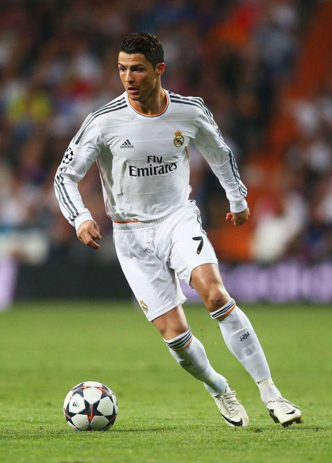 Así ha sido la evolución del salario de Cristiano Ronaldo: la brutalidad que más ganó en un mes y el sueldo con que inició