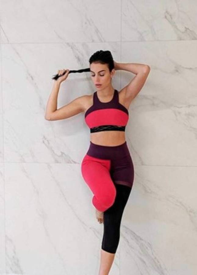 FOTOS: Georgina Rodríguez explota Instagram como la nueva musa del yoga