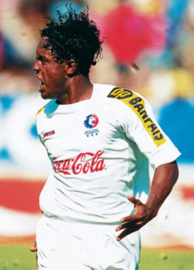 Roberto Moreira iguala a leyenda del Olimpia: así se puso la tabla histórica de goleadores de la Liga Nacional ¿Y Rubilio?